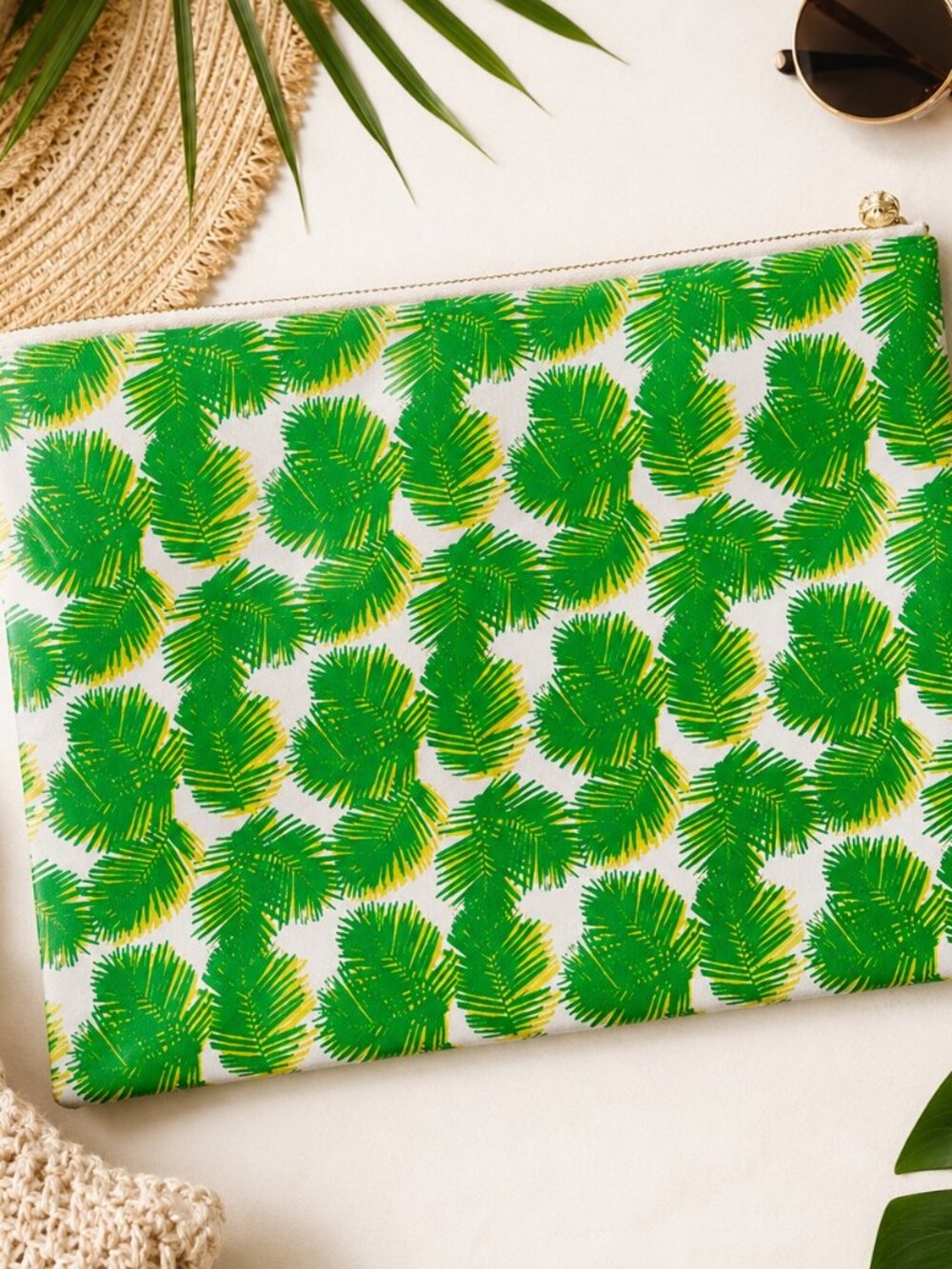 OTG Twenty Four Seven Palm Leaf Pouch Clutch NWOT Travel Cosmetic Organizer